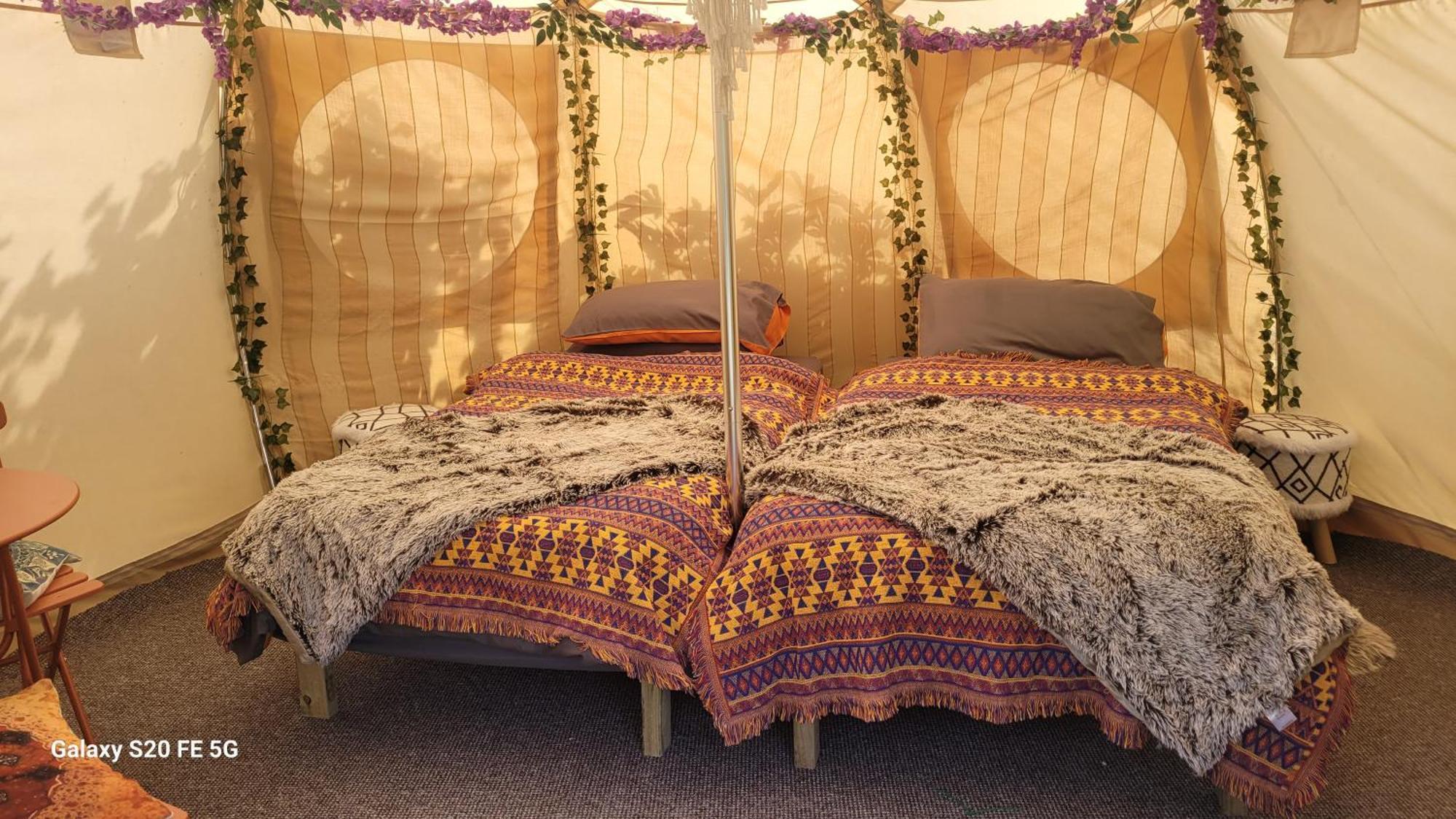 Отель Glamping In Dromineer Экстерьер фото